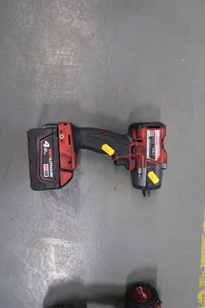 Akku slagnøgle MILWAUKEE M18 FMTIW2F12 med batteri