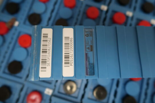 3 stk. paller med batterier