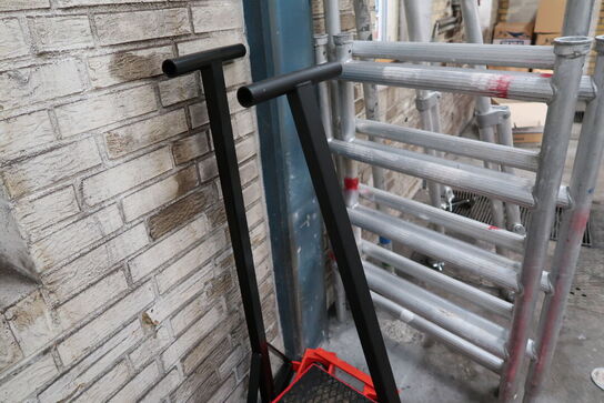 2 stk. maskinskøjter (dem med håndtag)