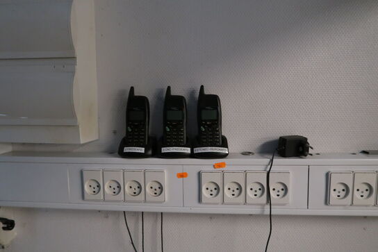 3 stk. walkietalkier med lader NORTEL NETWORKS