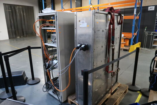 Service batteri samt teststation