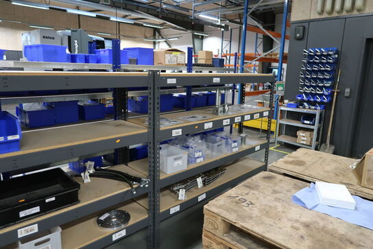 2 stk. lagerreoler uden indhold