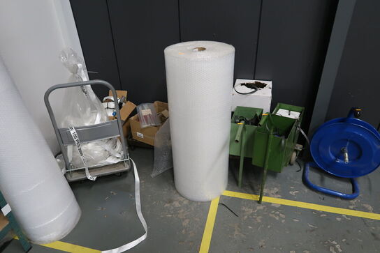 Bobleplast, opbevaringsvogn, 3 stk. båndvogne m.m.