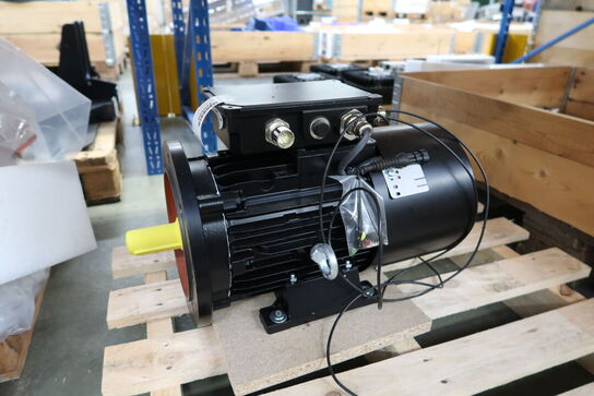 Motor SCHWARZ AKOF 112.7.2.10042