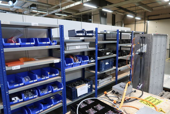 12 fag lagerreoler uden indhold