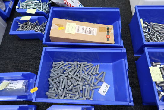 Div. Skruer, bolte m.m.