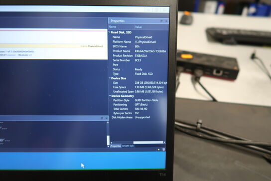 Computerskærm LENOVO, bærbarcomputer LENOVO ThinkPad T14, tastatur, mus