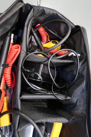 Batteritester FLUKE BT520