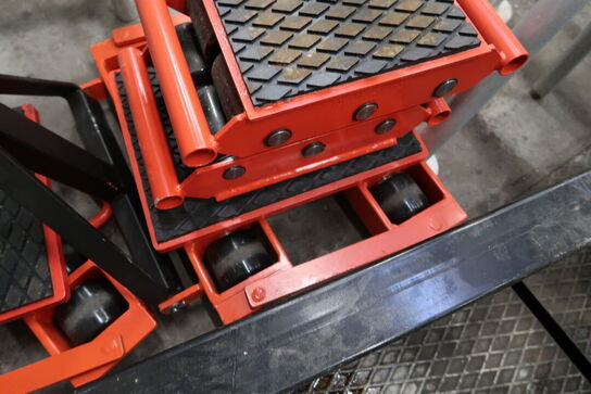 2 stk. maskinskøjter (dem med håndtag)