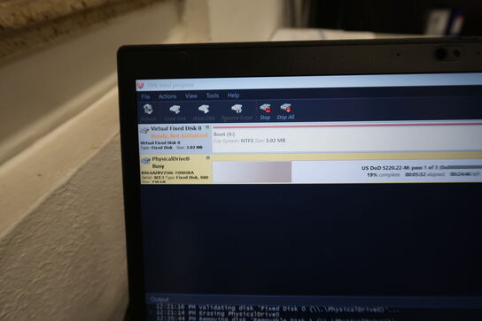 Computerskærm LENOVO, bærbarcomputer LENOVO ThinkPad T14, tastatur, mus