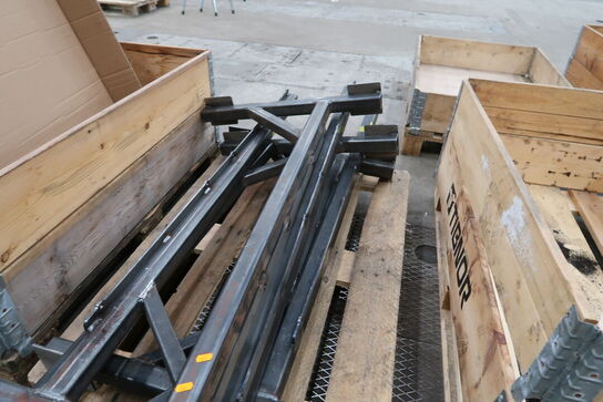 Palle med dele til grenreol