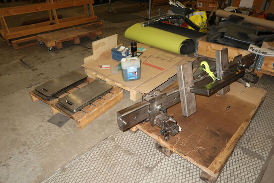 Palle med løfteåg m.m.