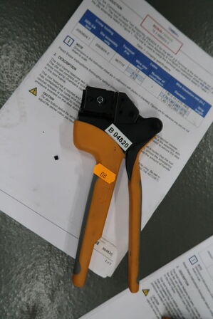 4 stk. pressetænger