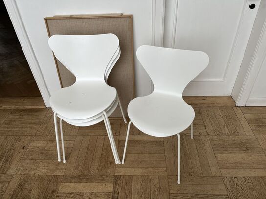 4 Stole ARNE JACOBSEN FRITZ HANSEN