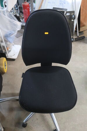 2 stk. kontorstol KINNARPS