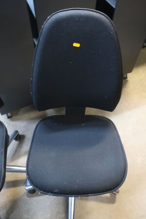 2 stk. kontorstol KINNARPS