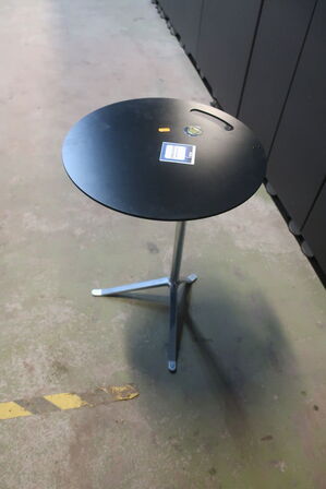 Justrebar bord FRITZ HANSEN