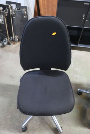 2 stk. kontorstol KINNARPS