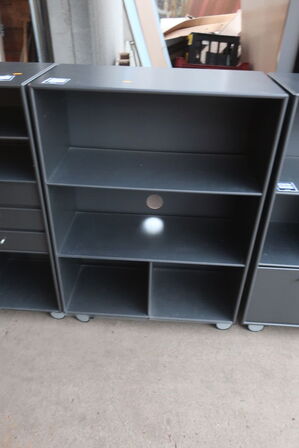 6 stk. reoler MONTANA 