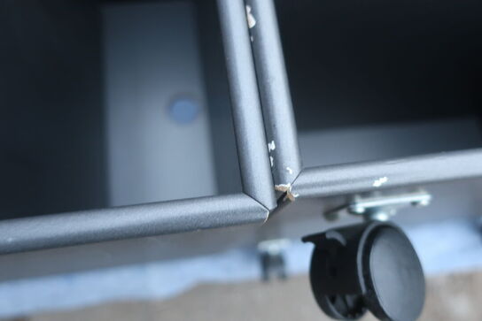 6 stk. reoler MONTANA 