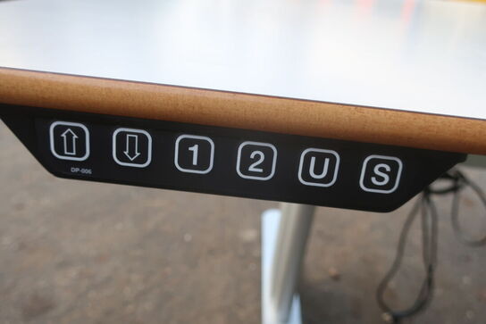 El hæve/sænkebord DJOB