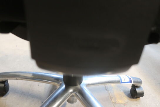 2 stk. kontorstol KINNARPS