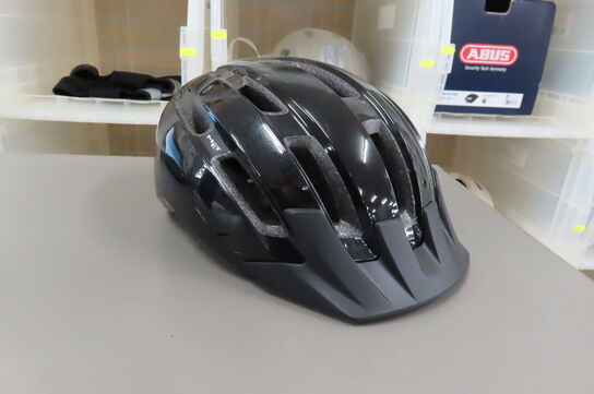 Cykelhjelm MET 