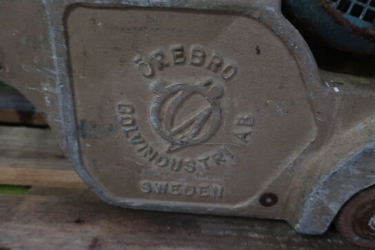 Gulvsliber ØREBRO med div. Slibepapir