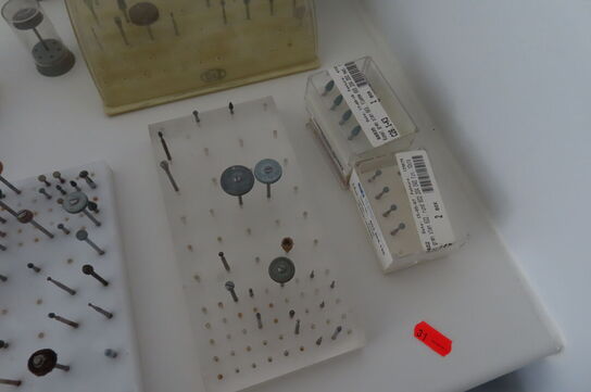 Diverse tandlægeudstyr