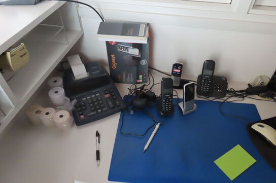 Receptionsdisk ink. Reol & indhold