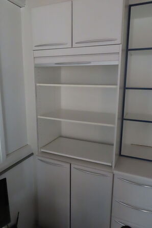 Receptionsdisk ink. Reol & indhold