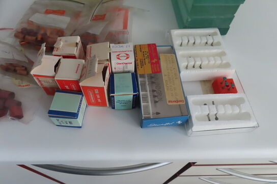 Diverse tandlægeudstyr