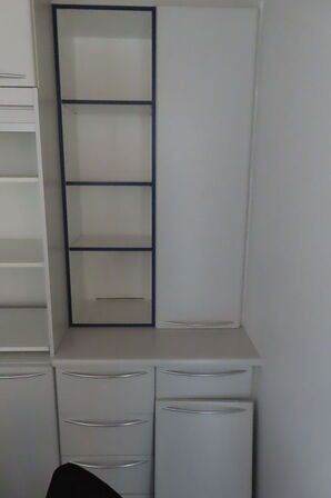 Receptionsdisk ink. Reol & indhold