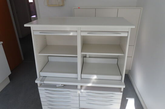 2 stk. Tandlæge møbler