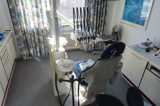 Tandlægestol HEKA UNIC