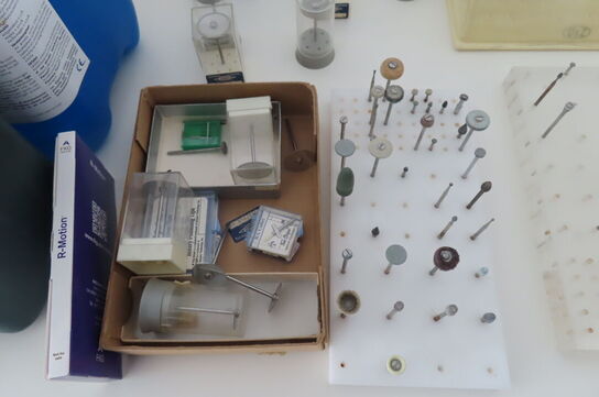 Diverse tandlægeudstyr