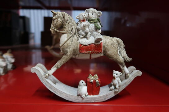 3 stk. Gyngehest med bamser