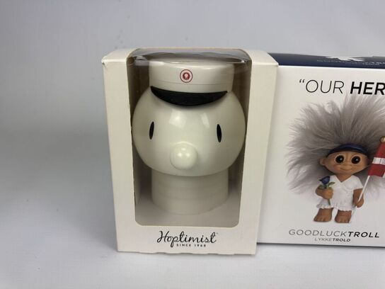 Diverse hoptimist & GoodluckTroll student