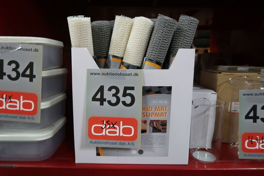 35 stk. Antislip til skuffe 30x100 cm assorteret