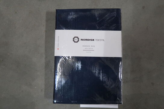 Nordisk Tekstil Juletid damask dug blå 140x320 cm