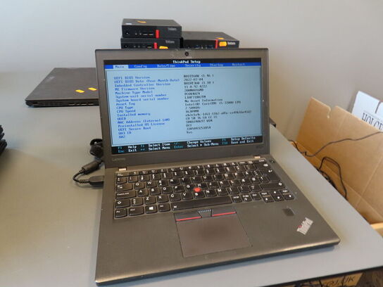Bærbar computer LENOVO X270