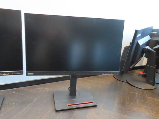 2 stk. computerskærme LENOVO Thinkvision F16238FT0