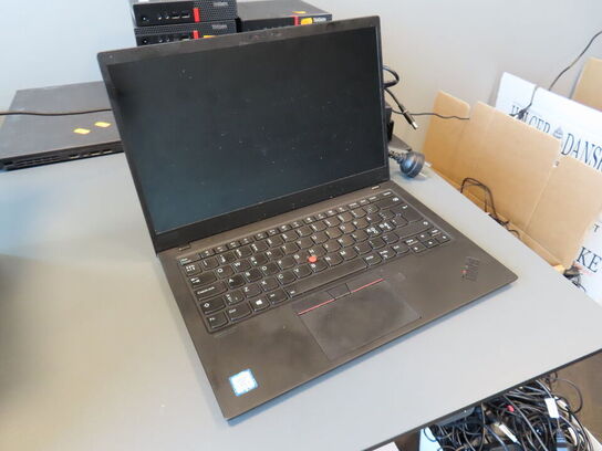 Bærbar computer LENOVO X1 Carbon 7th Gen.