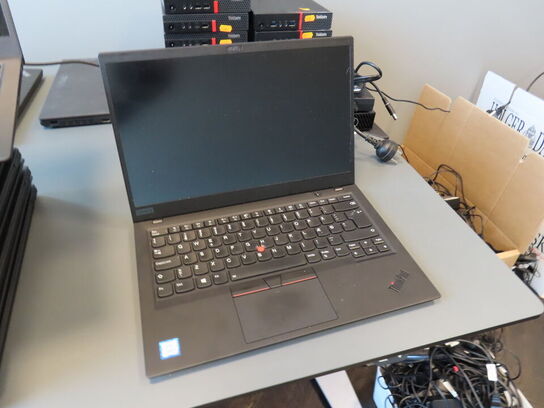 Bærbar computer LENOVO X1 Carbon 6th Gen.