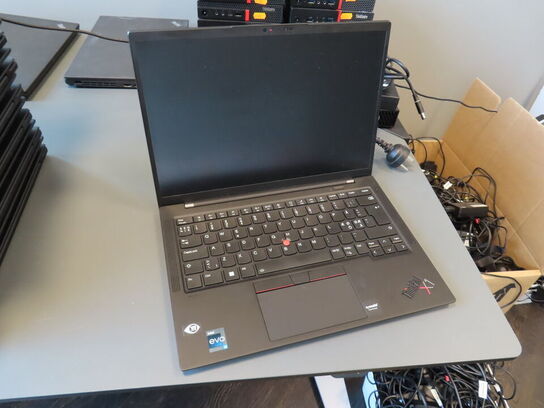 Bærbar computer LENOVO X1 Carbon 10th Gen.