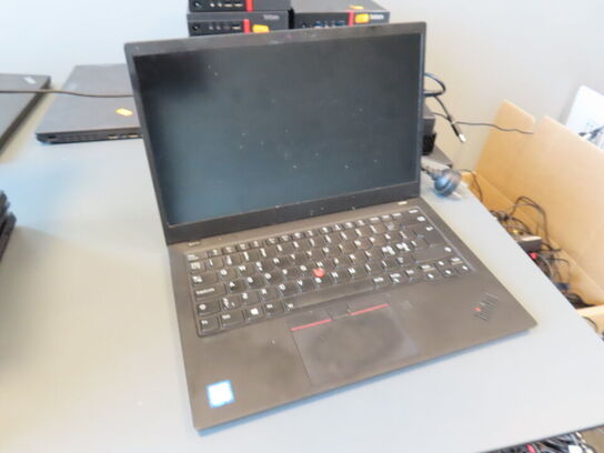 Bærbar computer LENOVO X1 Carbon 7th Gen.