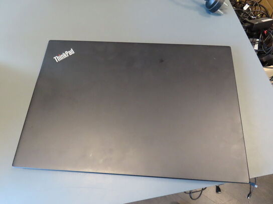 Bærbar computer LENOVO T14s Gen 1