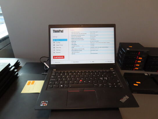 Bærbar computer LENOVO T14s Gen 1