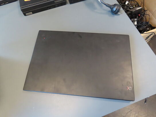 Bærbar computer LENOVO X1 Carbon 7th Gen.