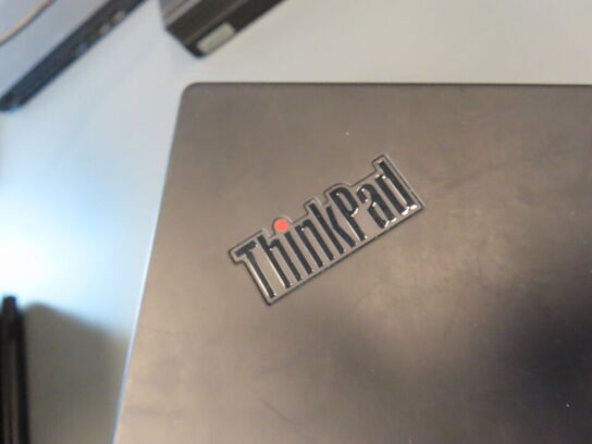 Bærbar computer LENOVO X1 Carbon 6th Gen.